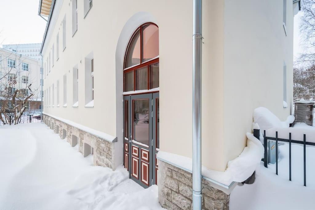 Cozy Studio Apartment Tallinn Exterior foto