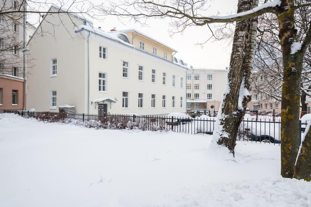 Cozy Studio Apartment Tallinn Exterior foto