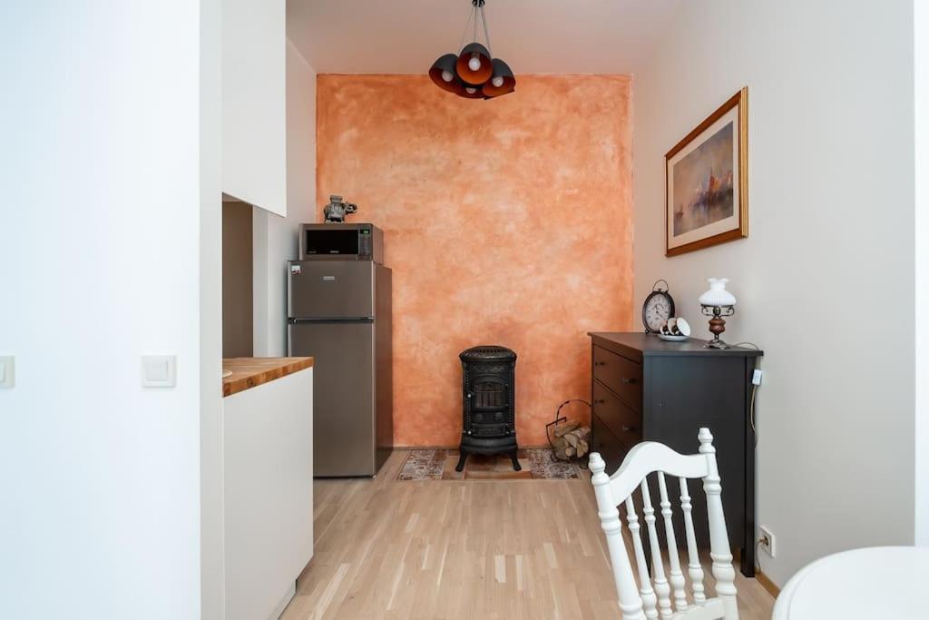 Cozy Studio Apartment Tallinn Exterior foto